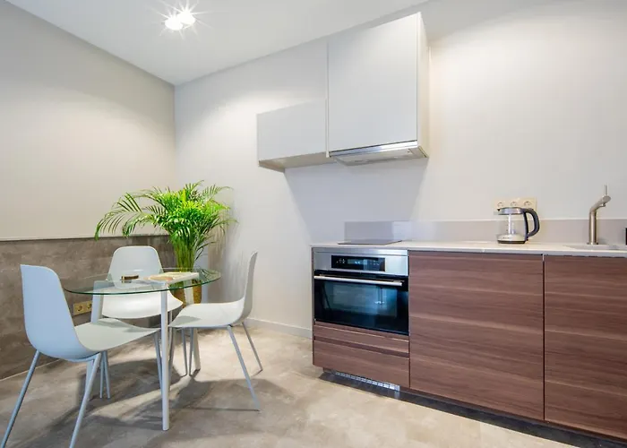 The Den Newly Build 7-minutes From Rotterdam Station App2 3*